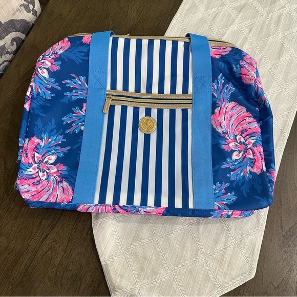 NWT Lilly Pulitzer Overnight Bag Blue and Pink - Picture 1 of 15